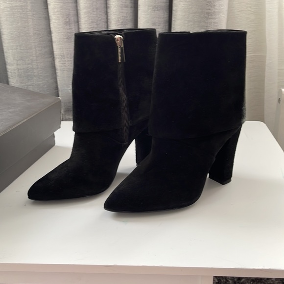 VINCHE CAMUTO  WOMEN BLACK BOOTS - Picture 5 of 5